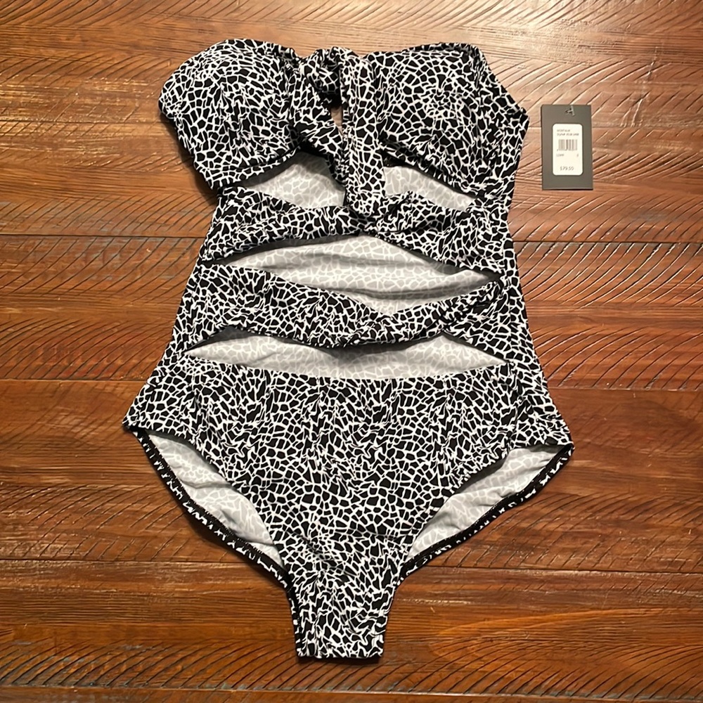 Swimsuit by Frederick’s of Hollywood size S NWT